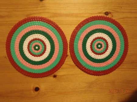 Grytunderlägg , pris: 15:-/st.